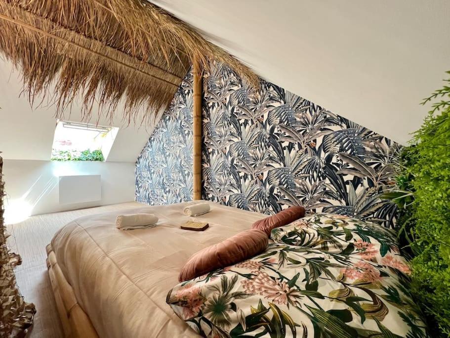 Nuit Dans La Jungle - Love Room Souppes-sur-Loing Exteriör bild